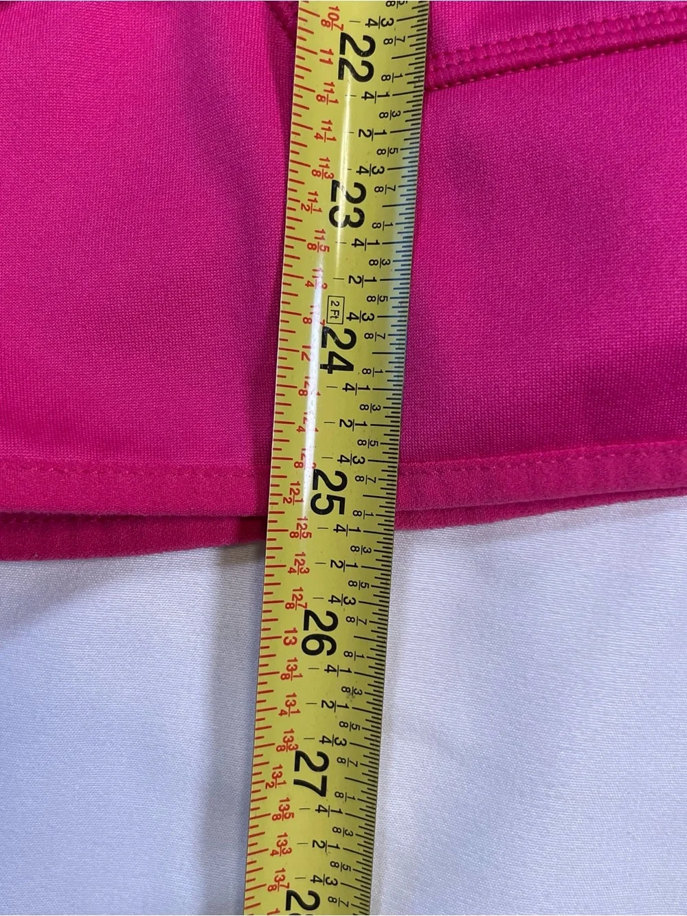 Nike Therma-FIT Hot Pink Fleece Hoodie | Medium | Cozy Athleisure Pullover